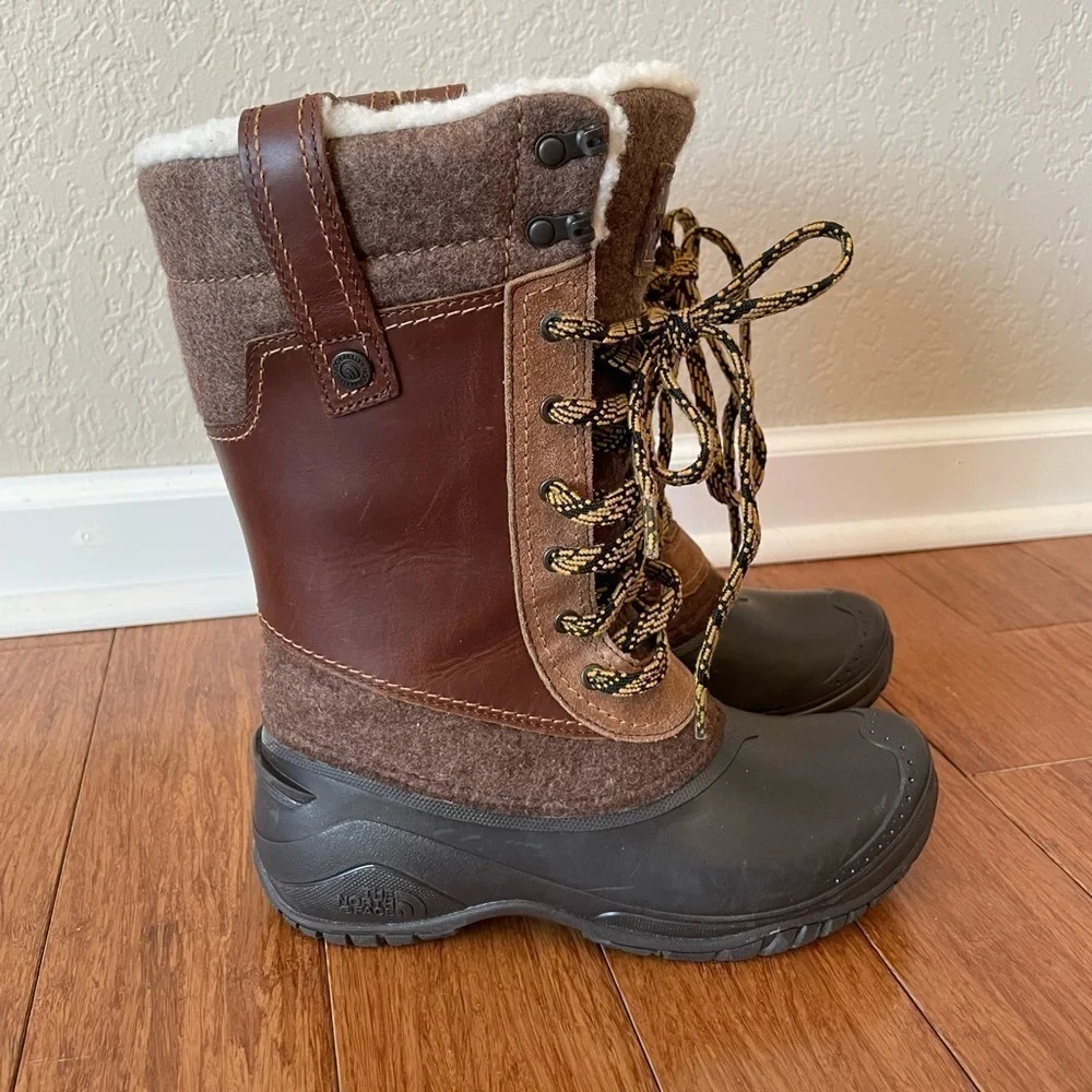 The North Face Brown & Gray Insulated Winter Rain Boots size 7
